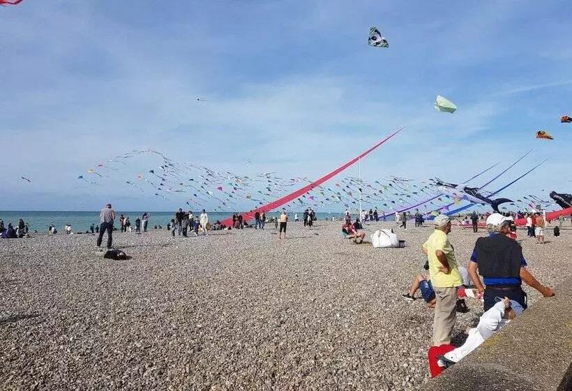 酒店 Hôtel Windsor Contact Hôtel