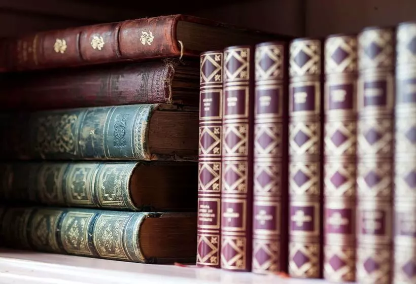 Отель Best Western Saint Louis Grand Paris Vincennes