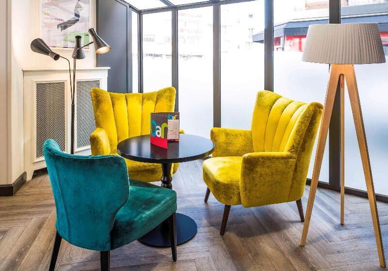 هتل Ibis Styles Paris 15 Lecourbe