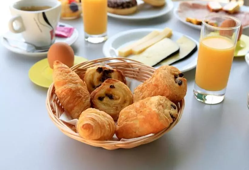 ホテル Les Rizières