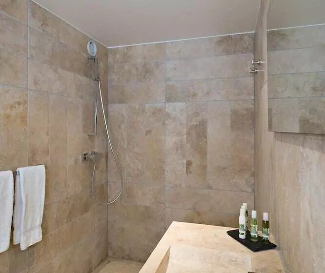 酒店 Moulin De Vernègues Hôtel & Spa