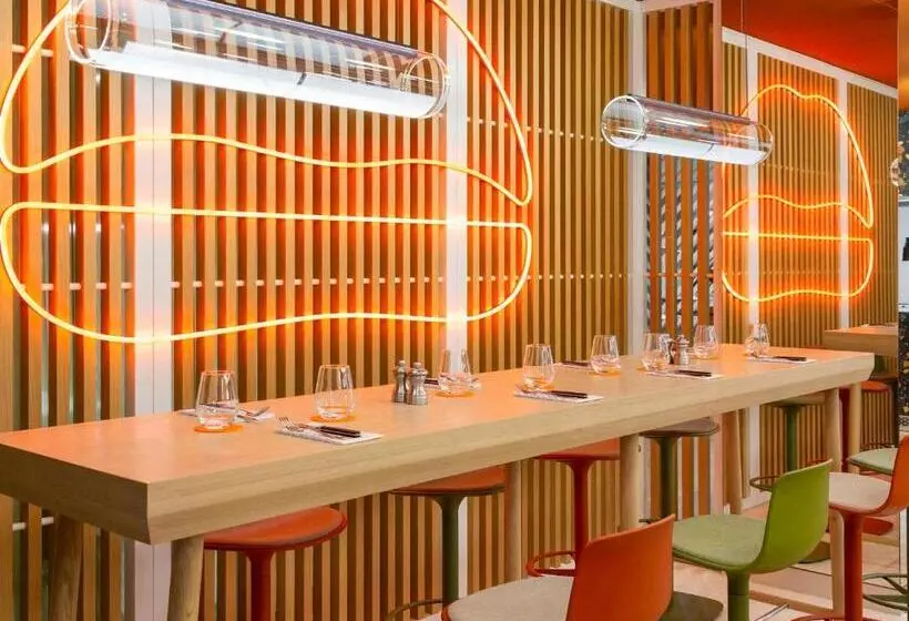 ホテル Pullman Paris Montparnasse