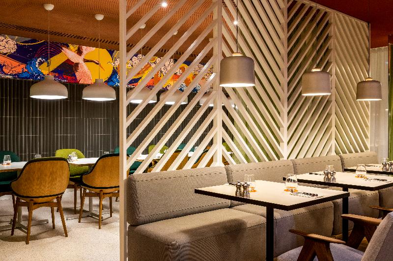 ホテル Pullman Paris Montparnasse