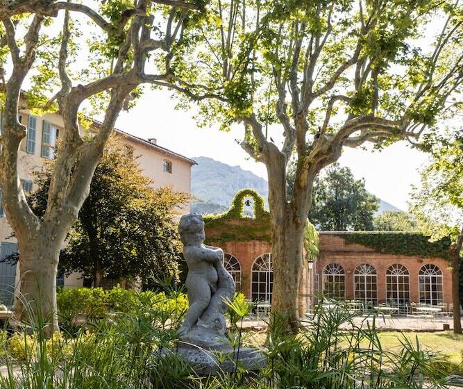 هتل Restaurant & Spa La Magdeleine Mathias Dandine