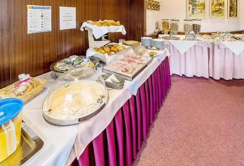 בית מלון כפרי Altstadt