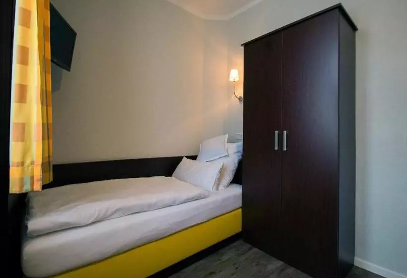 בית מלון כפרי Altstadt