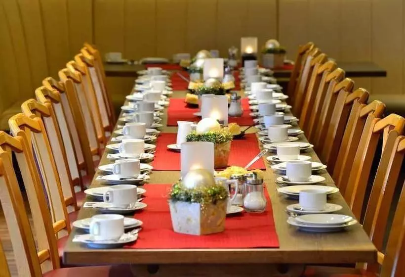 Отель & Wirtshaus Hansen