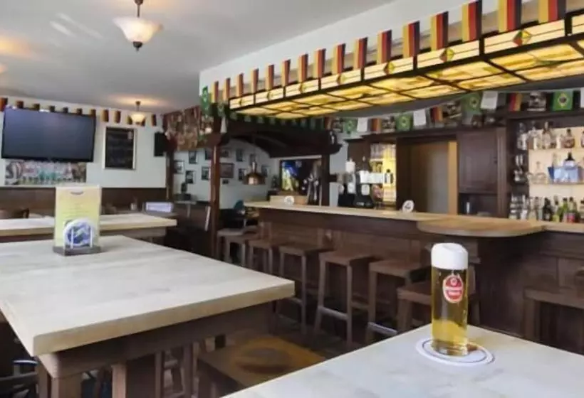 Отель & Wirtshaus Hansen