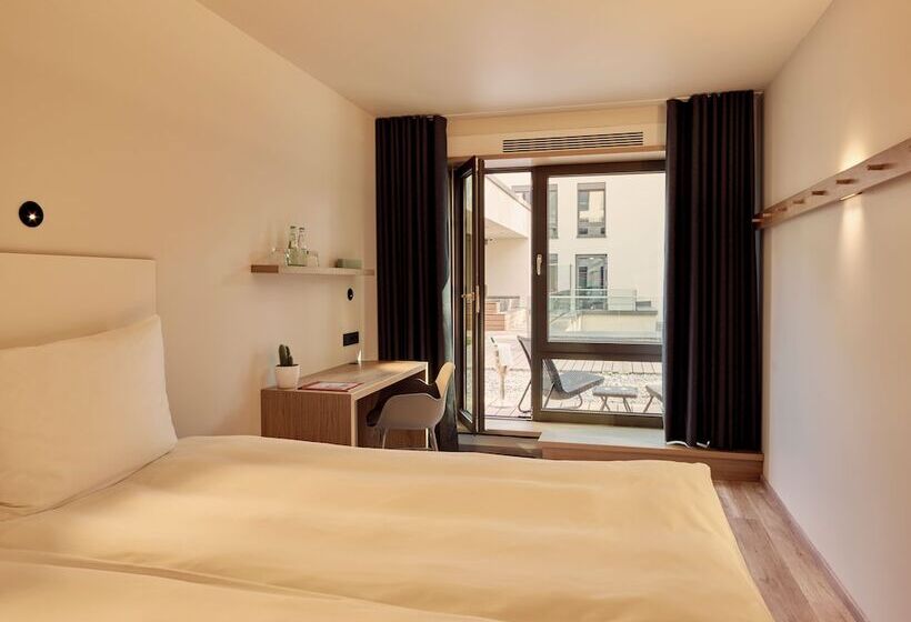 Hotelli Schwabinger Wahrheit By Geisel