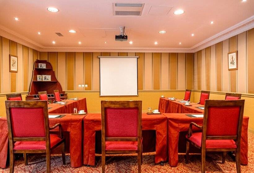 هتل Villa Beaumarchais