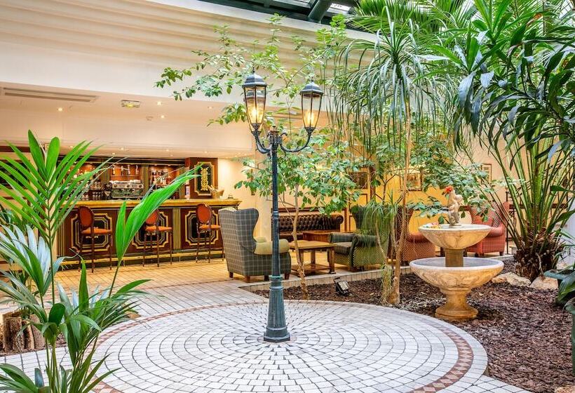 هتل Villa Beaumarchais