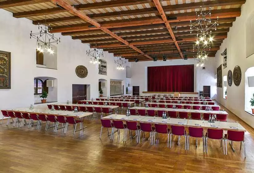 Отель Klösterle Nördlingen