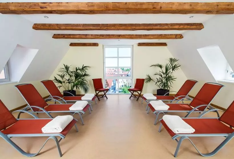 Отель Klösterle Nördlingen