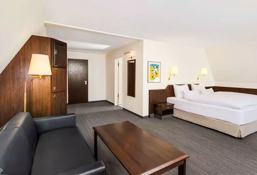 Отель Klösterle Nördlingen