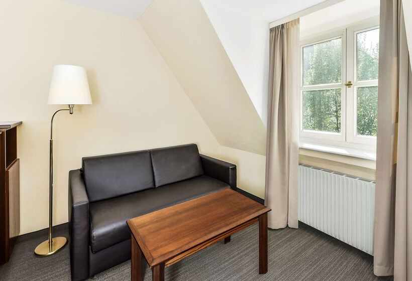 酒店 Klösterle Nördlingen