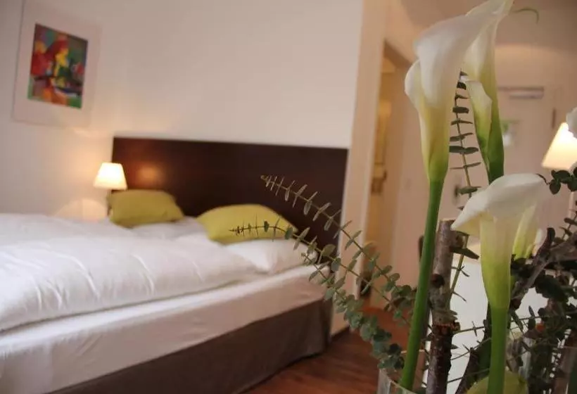 Отель Restaurant Schwan