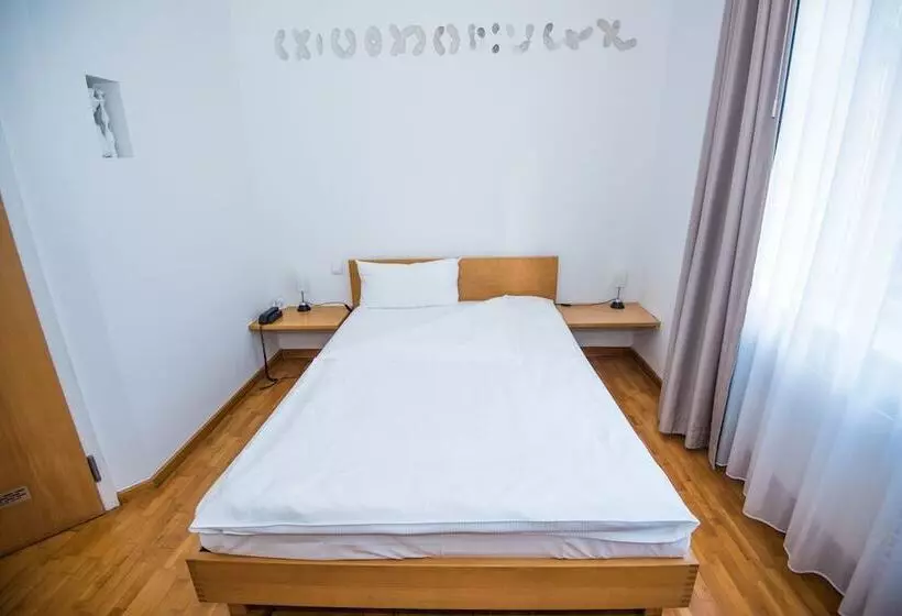 Art Hotel Robert Mayer