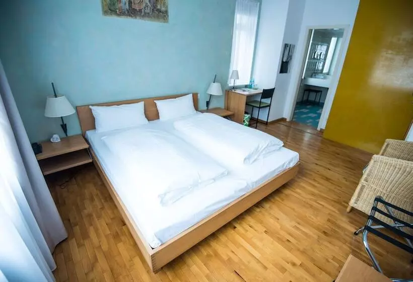 Art Hotel Robert Mayer