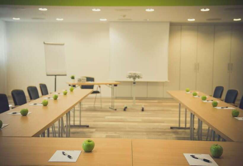 Das Ebertor   Hotel & Hostel