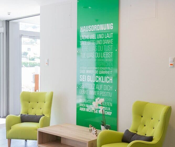 Das Ebertor   Hotel & Hostel