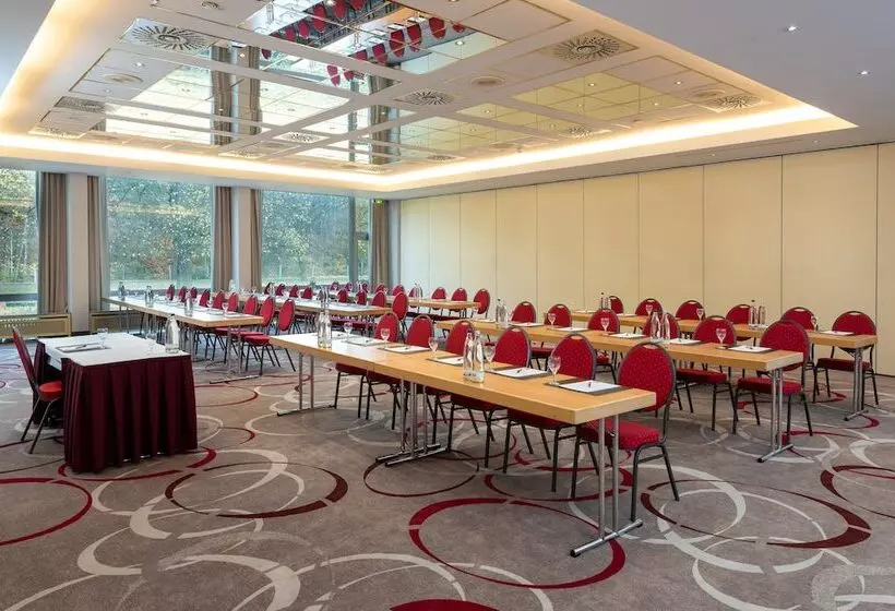 Leonardo Hotel Frankfurt City South