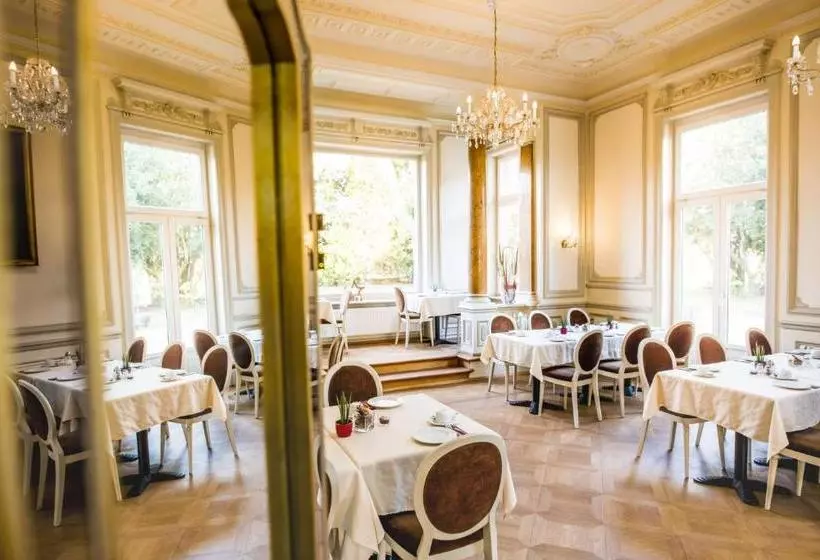 בית מלון כפרי Park Tillmanns