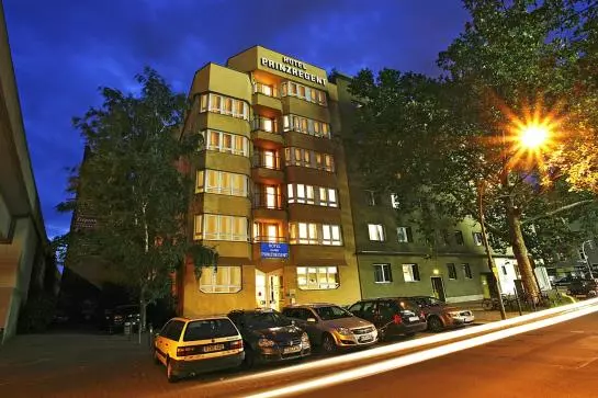 هتل Prinzregent by Centro Basic