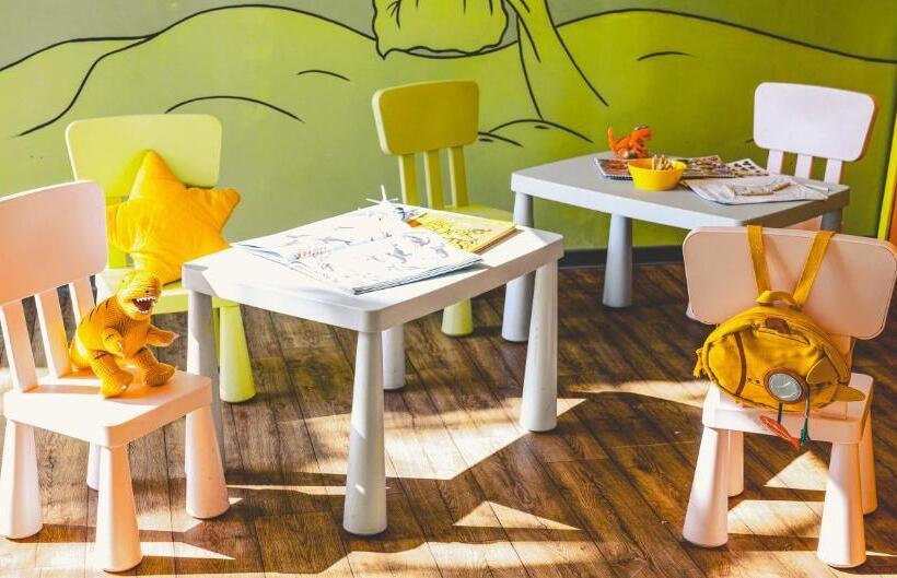 هتل Althea Village   Family