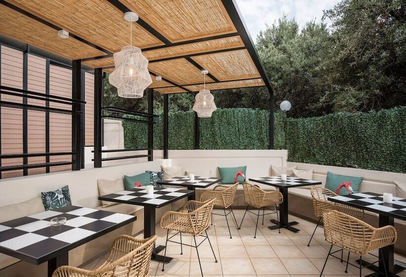 בית מלון כפרי Atrion Resort