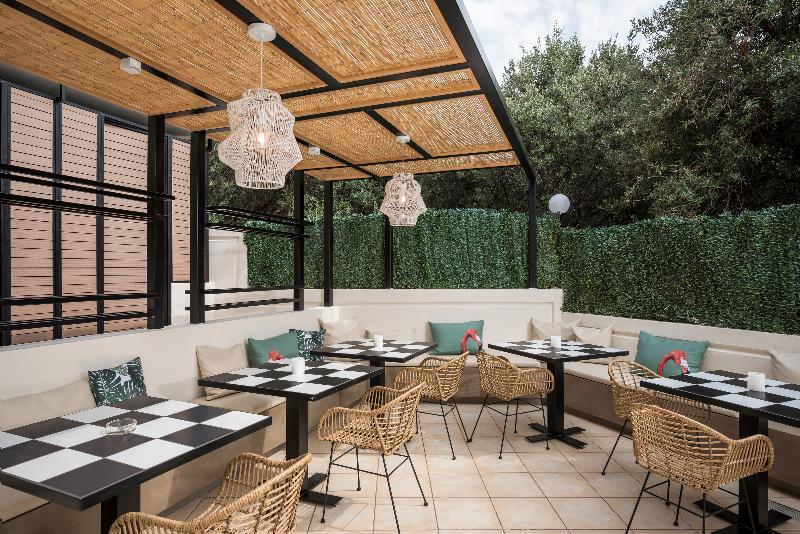 בית מלון כפרי Atrion Resort