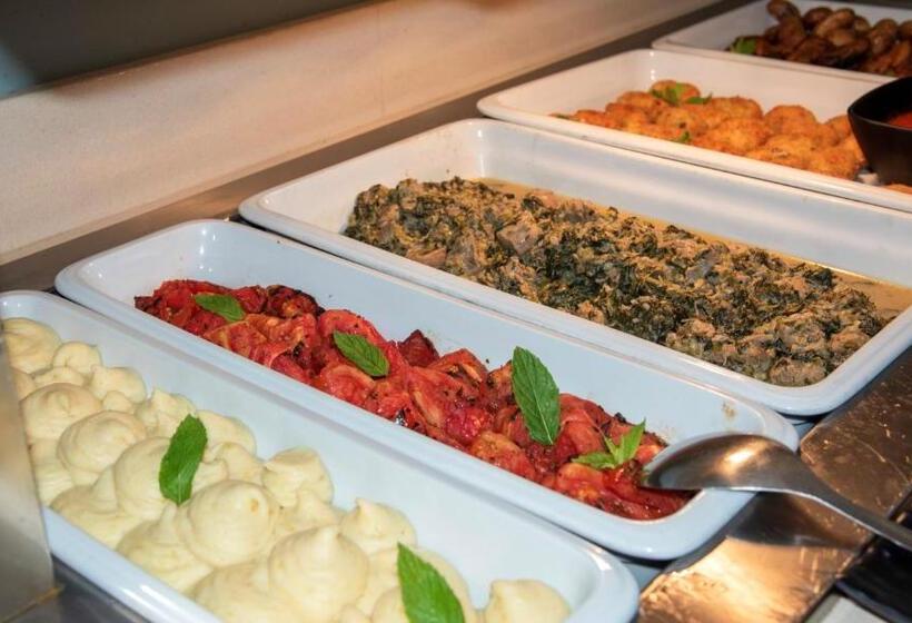 בית מלון כפרי Atrion Resort