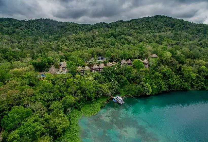 هتل Camino Real Tikal