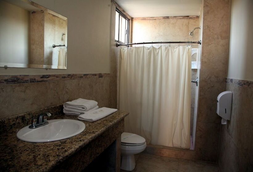 هتل Honduras Plaza