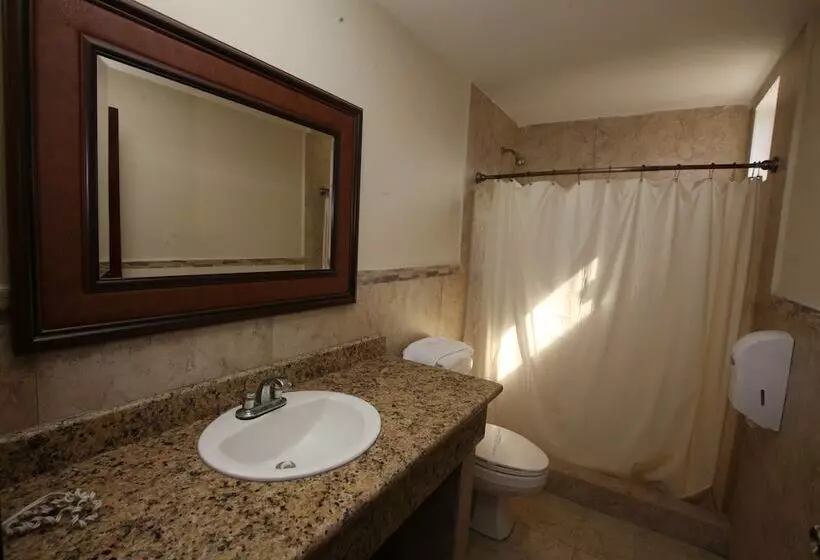 هتل Honduras Plaza