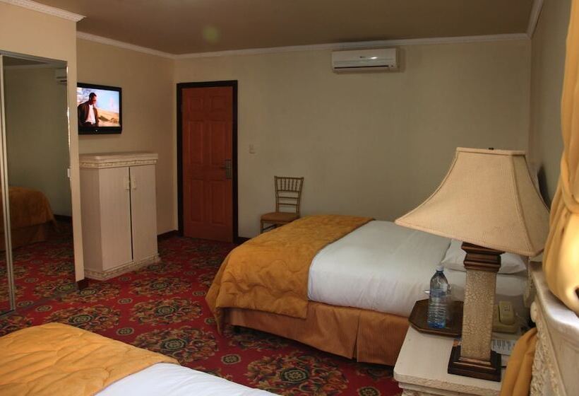 هتل Honduras Plaza