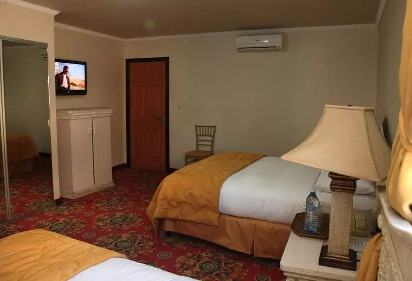 هتل Honduras Plaza