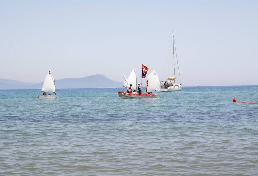 בית מלון כפרי Club Marma