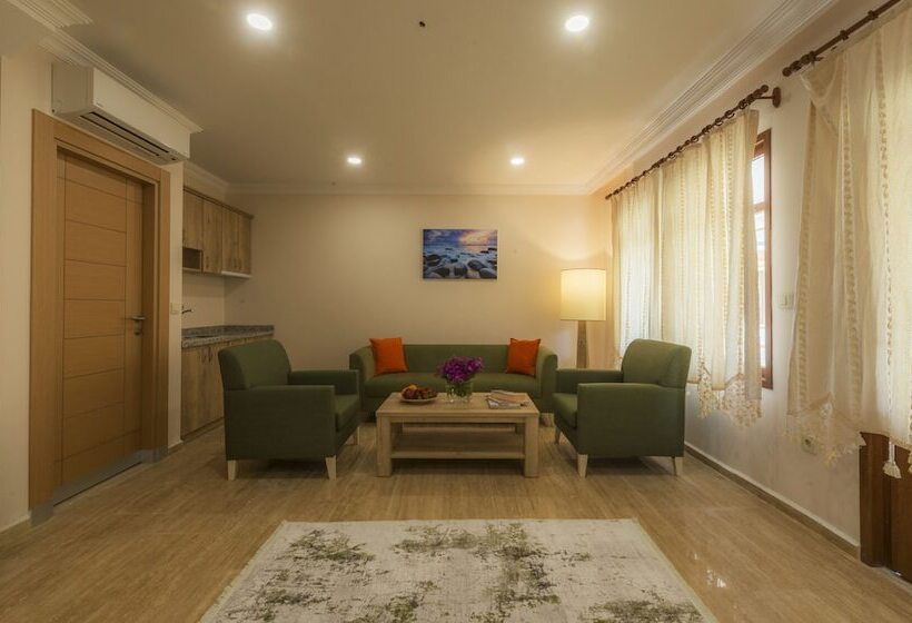 בית מלון כפרי Club Marma