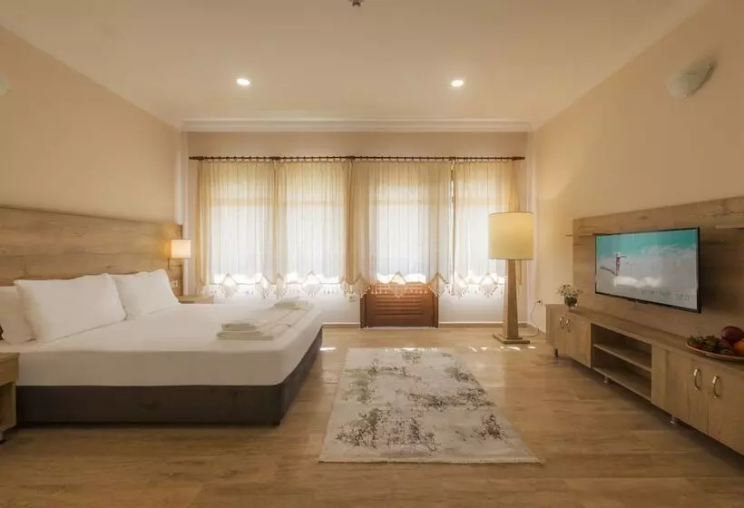 ホテル Club Marma