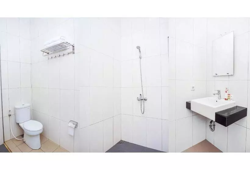 Hotelli Triza By Oyo Rooms