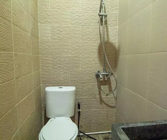 Hotelli Omahkoe Jaban Redpartner