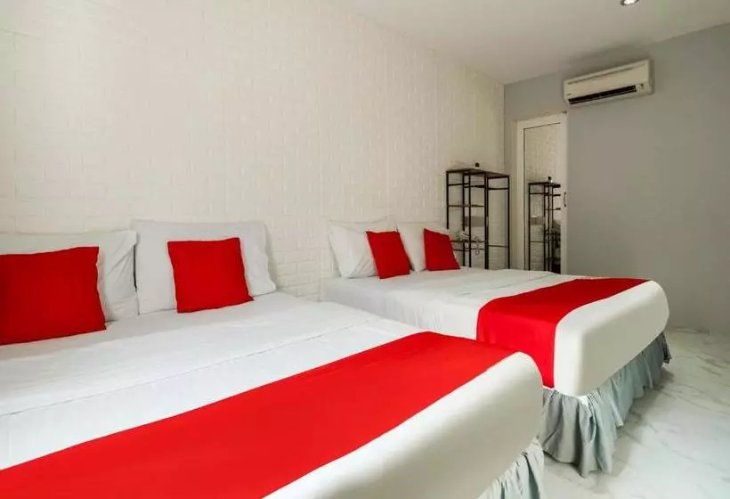 The Green Hotel Cheras Maluri By Oyo Rooms