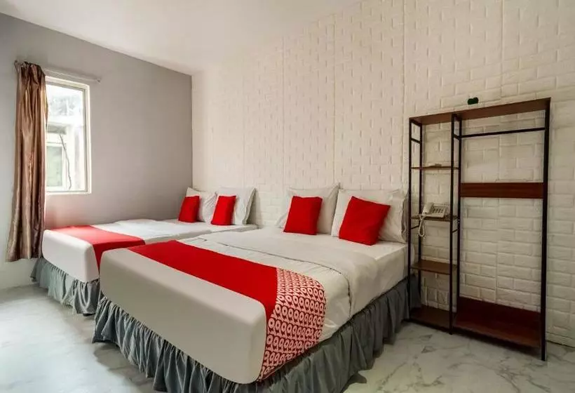 The Green Hotel Cheras Maluri By Oyo Rooms
