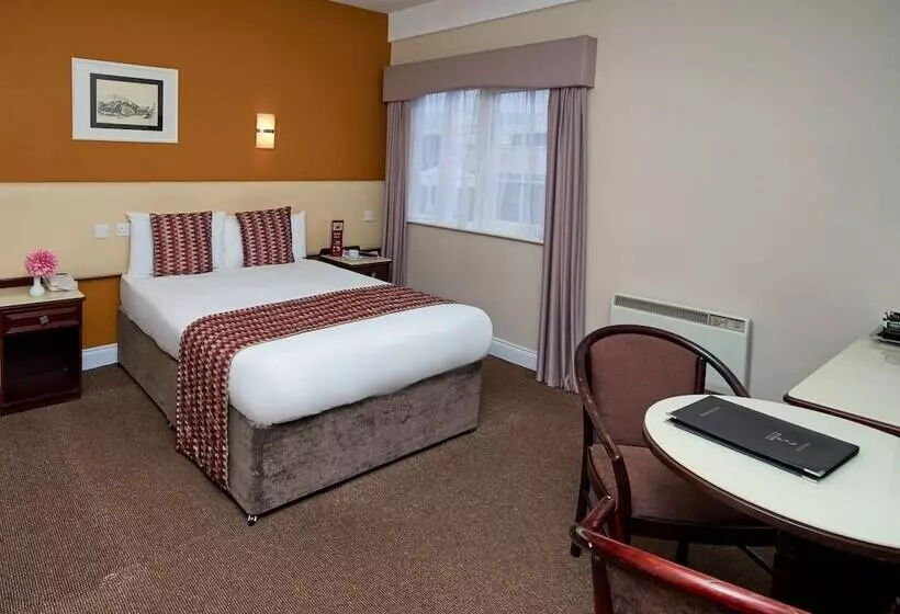 호텔 Eviston House