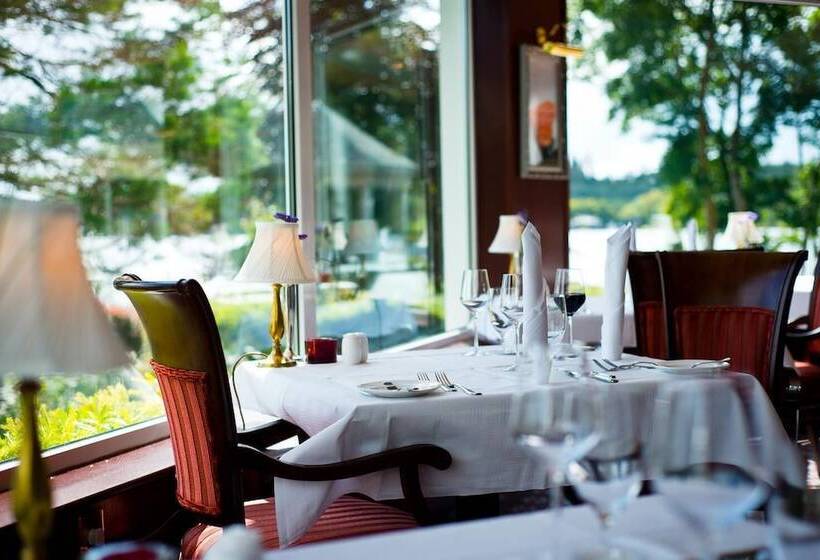 فندق Harvey's Point