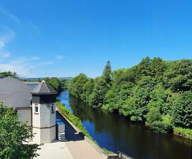 Jackson S Hotel & Leisure Centre