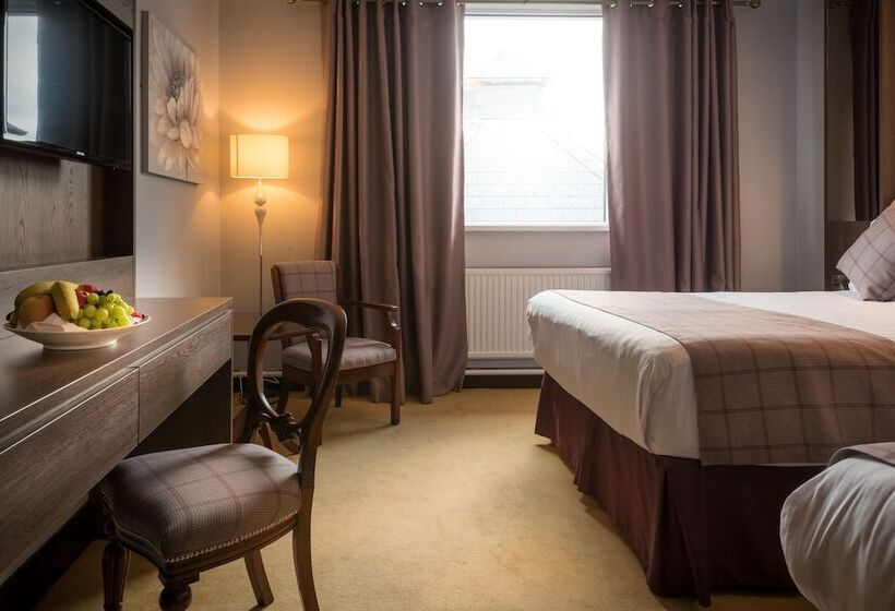 Jackson S Hotel & Leisure Centre