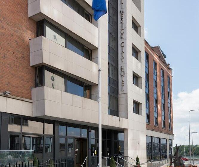 فندق Limerick City
