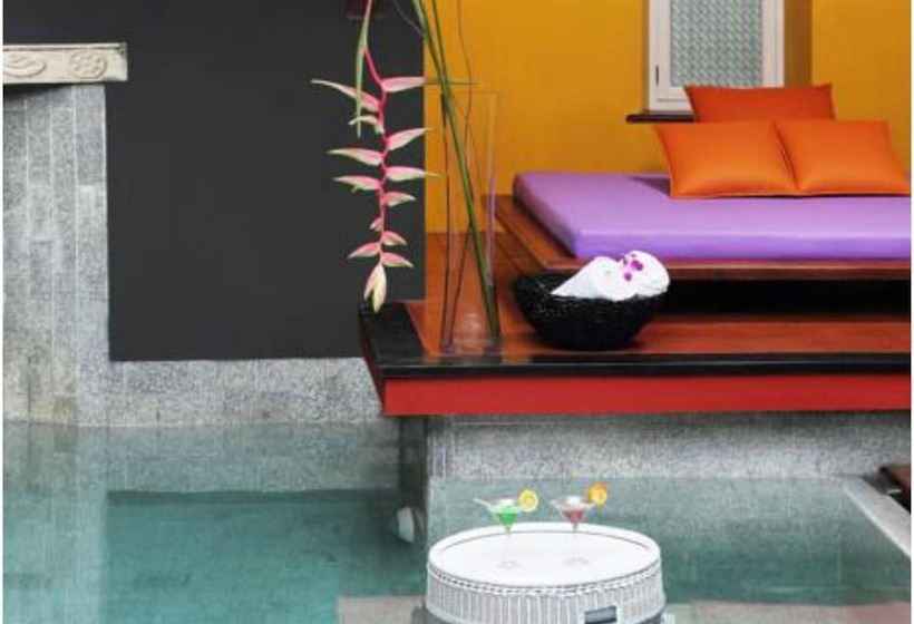 Hotel Taj Kumarakom Resort And Spa Kerala