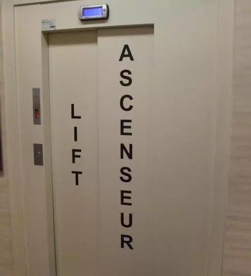 Ambassadeur Hotel   Cherbourg Port De Plaisance